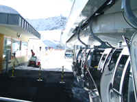 33.jpg (39411 bytes)