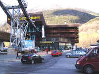 35.jpg (42148 bytes)