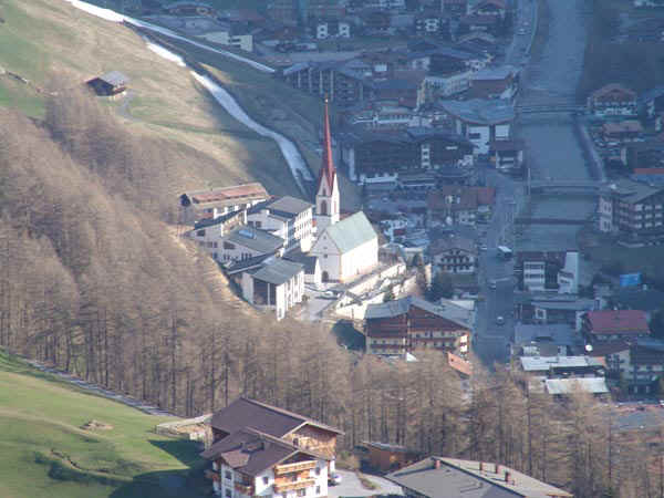 4b.jpg (81379 bytes)