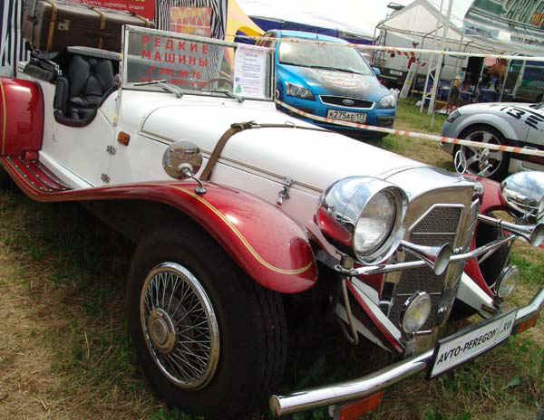 1b.jpg (92815 bytes)