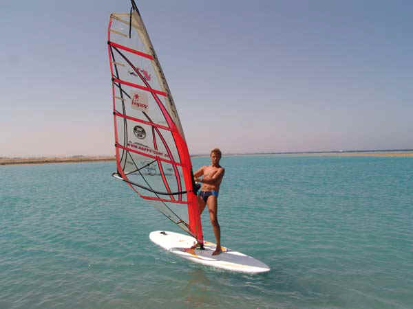 30b.jpg (47826 bytes)