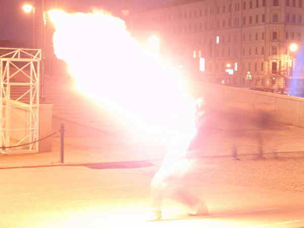 1b.jpg (111613 bytes)