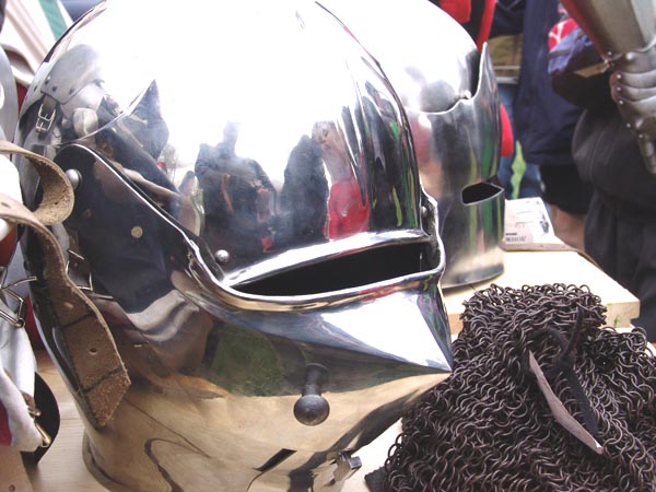 1b.jpg (111613 bytes)