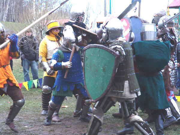 1b.jpg (111613 bytes)