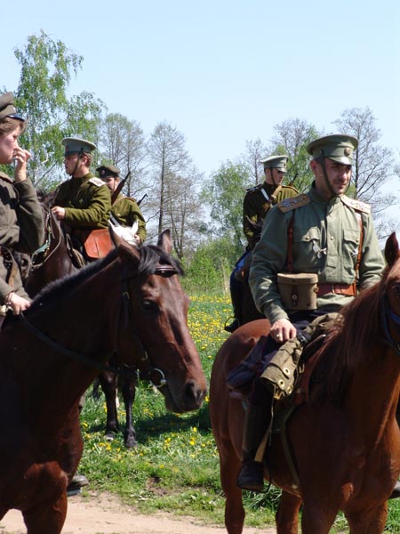 1b.jpg (111613 bytes)