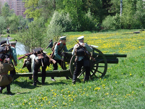 1b.jpg (111613 bytes)