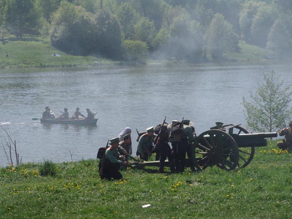 1b.jpg (111613 bytes)