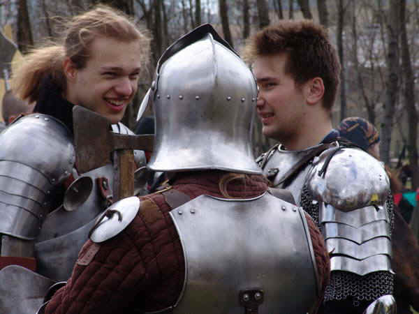 1b.jpg (111613 bytes)