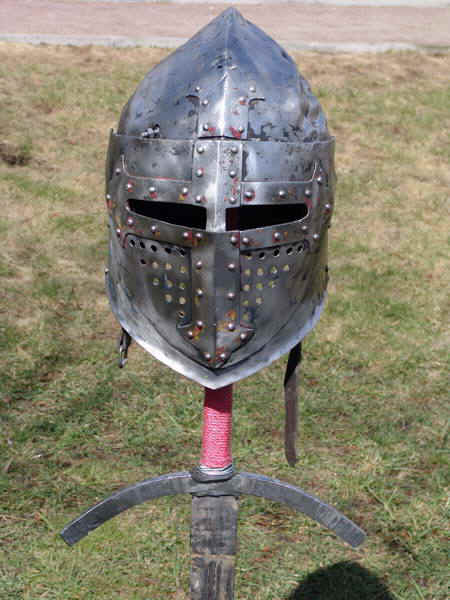 1b.jpg (111613 bytes)