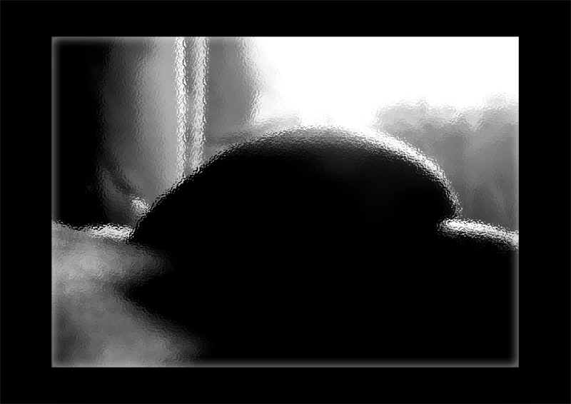 70b.jpg (76067 bytes)