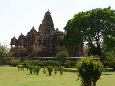 1b.jpg (111613 bytes)