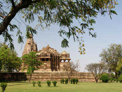 1b.jpg (111613 bytes)