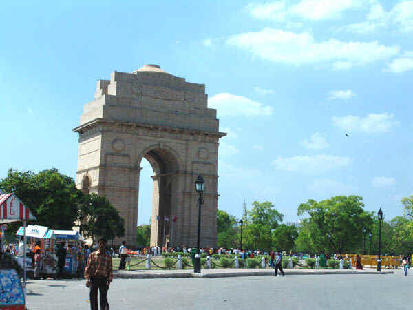 1b.jpg (111613 bytes)