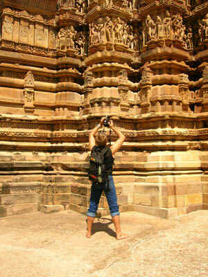 1b.jpg (111613 bytes)