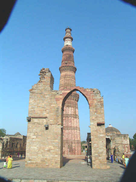 1b.jpg (111613 bytes)