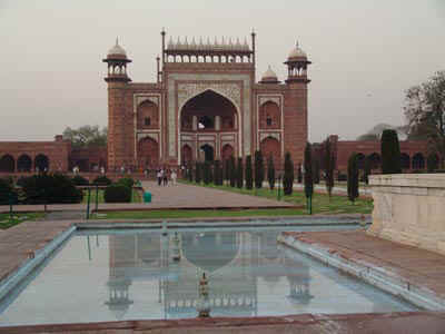 1b.jpg (111613 bytes)