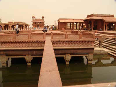 1b.jpg (111613 bytes)