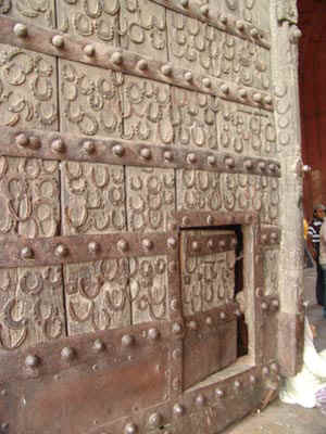 1b.jpg (111613 bytes)