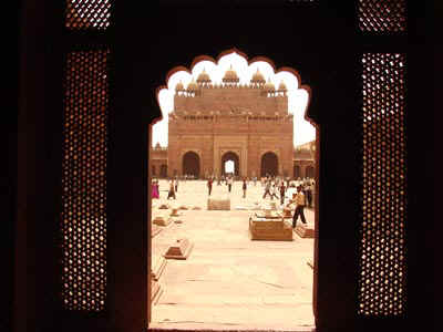 1b.jpg (111613 bytes)