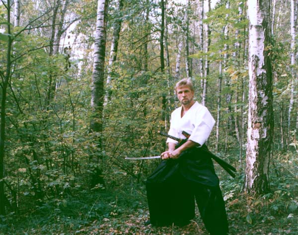 12b.jpg (80146 bytes)