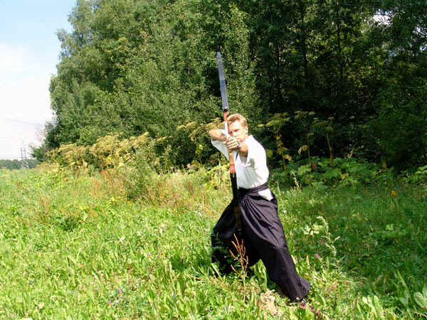 2b.jpg (39896 bytes)