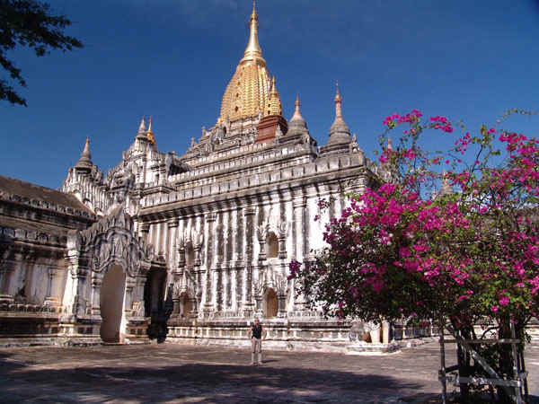 1b.jpg (111613 bytes)