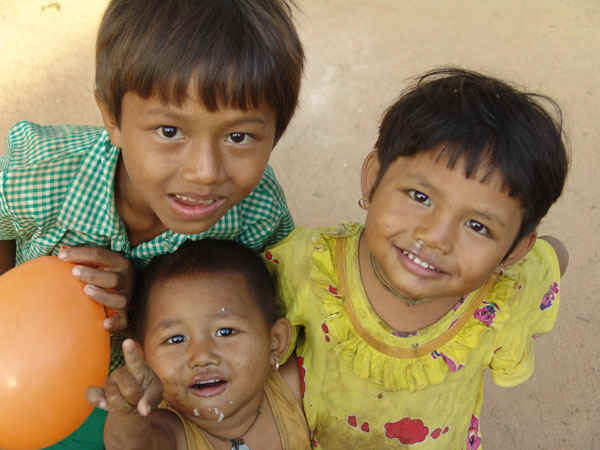 1b.jpg (111613 bytes)