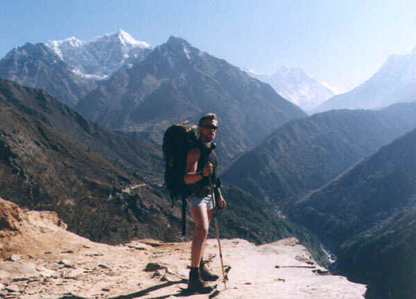 18b.jpg (52878 bytes)