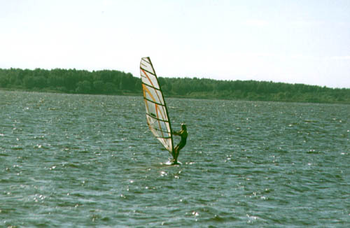 12b.jpg (31745 bytes)