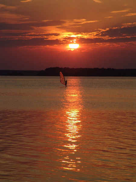 2b.jpg (75941 bytes)