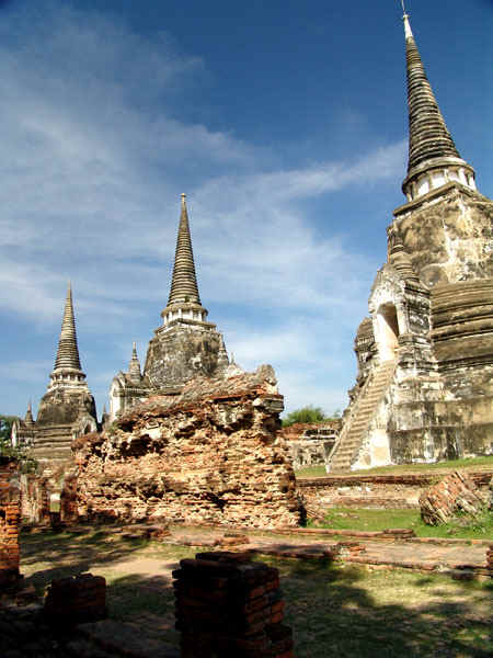 1b.jpg (111613 bytes)