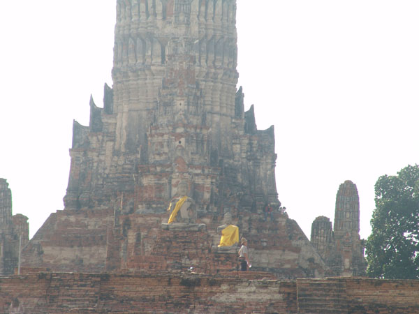 1b.jpg (111613 bytes)