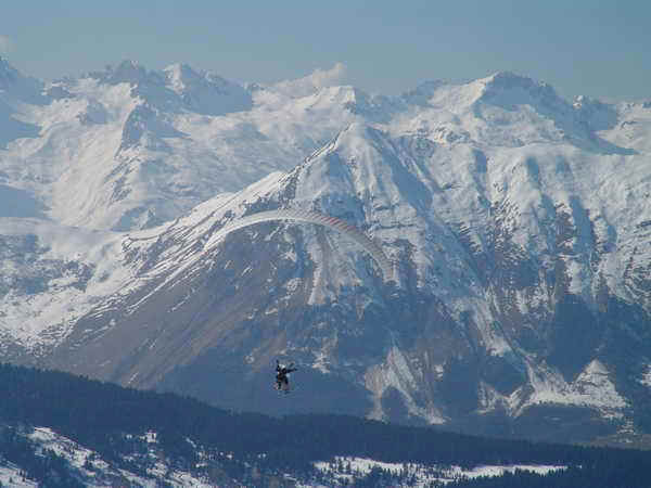 1b.jpg (111613 bytes)