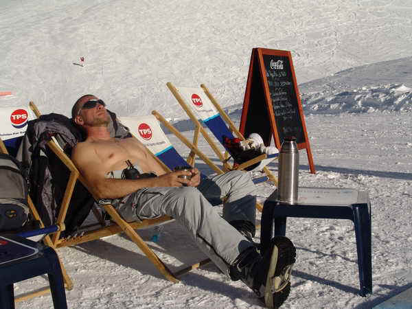 1b.jpg (111613 bytes)