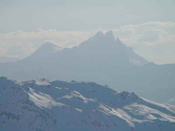 1b.jpg (111613 bytes)