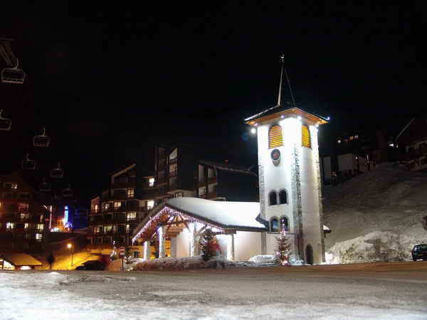 1b.jpg (111613 bytes)