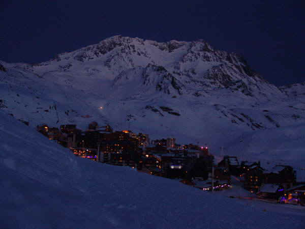 1b.jpg (111613 bytes)