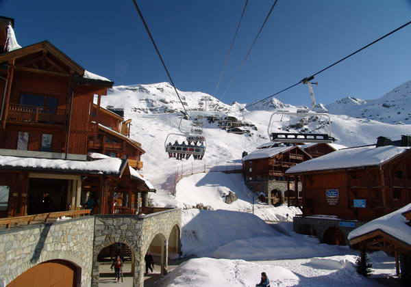 1b.jpg (111613 bytes)