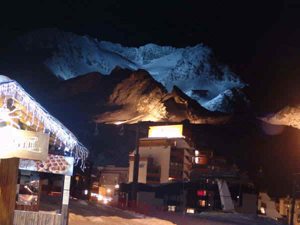 1b.jpg (111613 bytes)