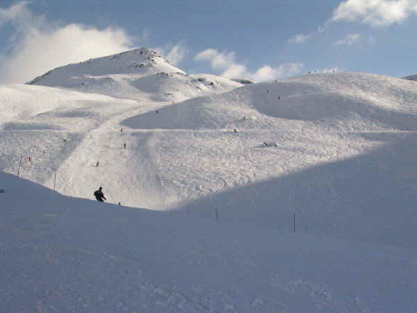 1b.jpg (111613 bytes)