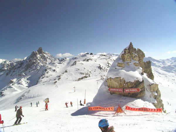 1b.jpg (111613 bytes)