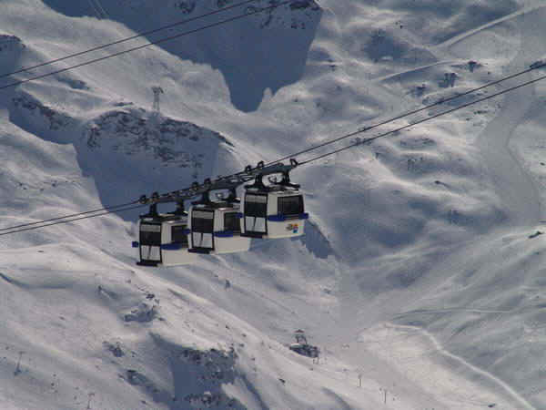 1b.jpg (111613 bytes)