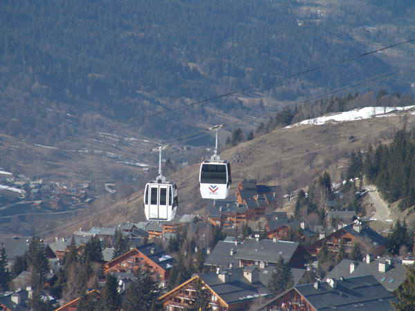 1b.jpg (111613 bytes)