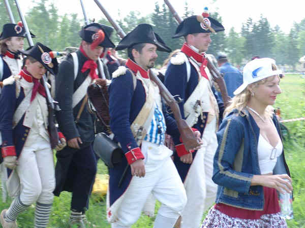 11b.jpg (97759 bytes)