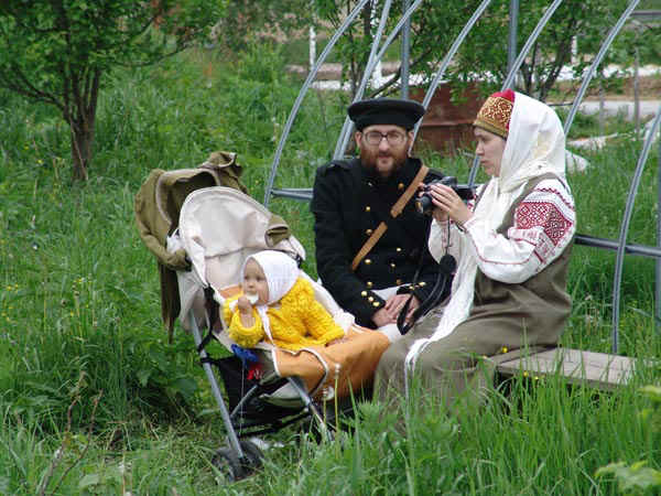 11b.jpg (97759 bytes)