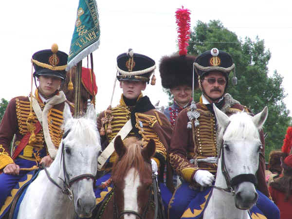 11b.jpg (97759 bytes)