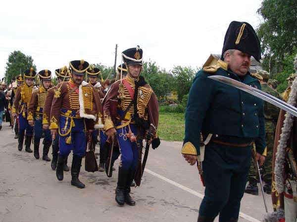 11b.jpg (97759 bytes)